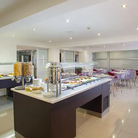 Готель Ibis Styles 2*