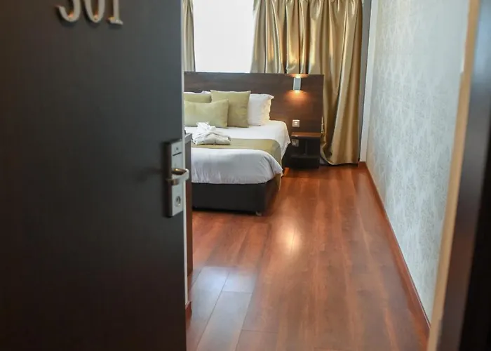 Amorgos Boutique 2* לרנקה